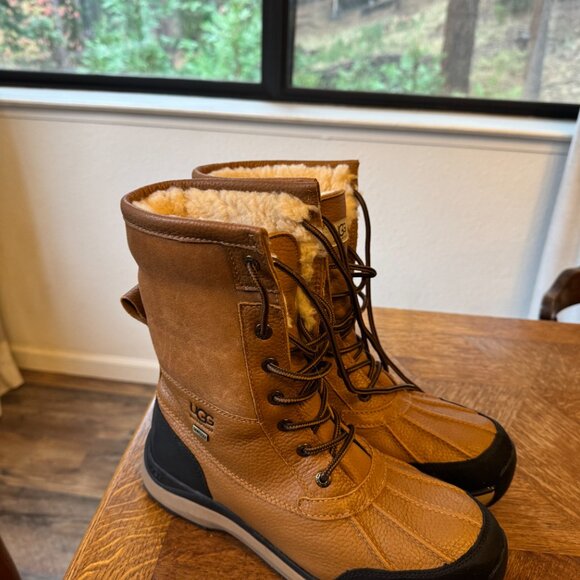 Ugg Adirondack III Boots/size 10 - Picture 9 of 10